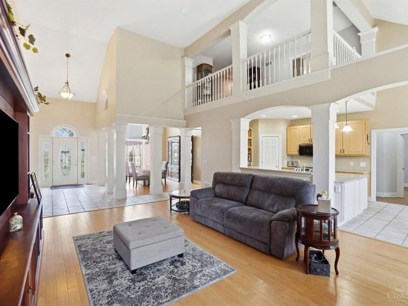 472 Timber Walk Court, Clearcreek Twp., OH 45066 Photo 9