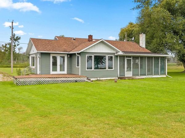 6988 COUNTY RD Y ROAD, Oconto, WI 54153