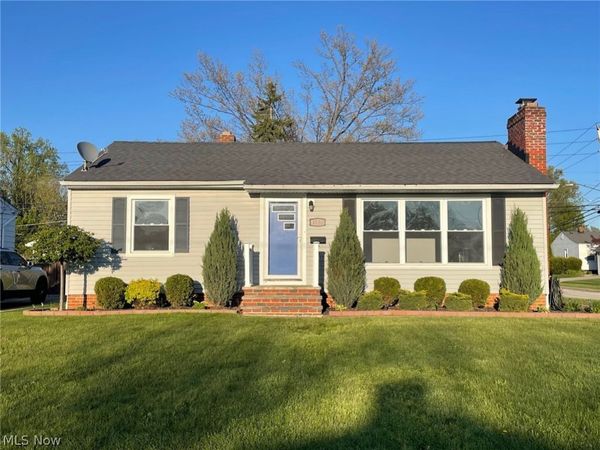 1683 Dennis Drive, Wickliffe, OH 44092