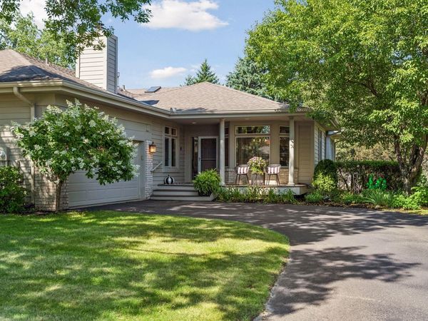 8950 Hilloway Road, Eden Prairie, MN 55347