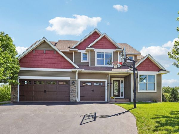 643 Parkside Court, Eagan, MN 55123