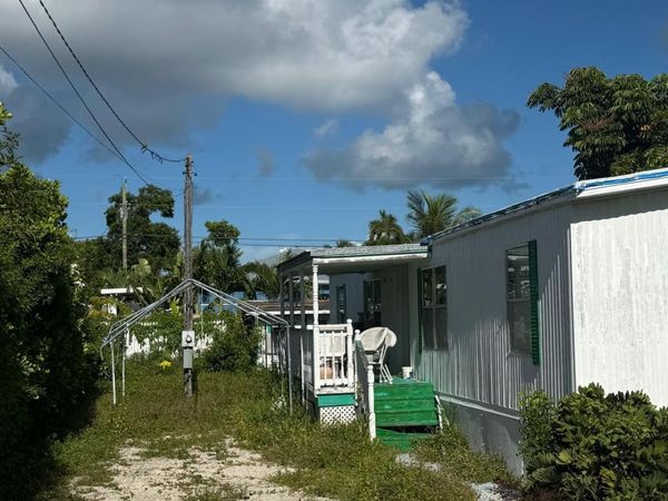 13 Judy Place, KEY LARGO, FL 33037