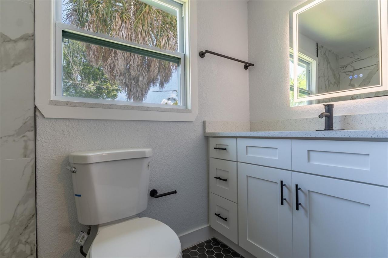116 85th Avenue N, Saint Petersburg, FL 33702 Photo