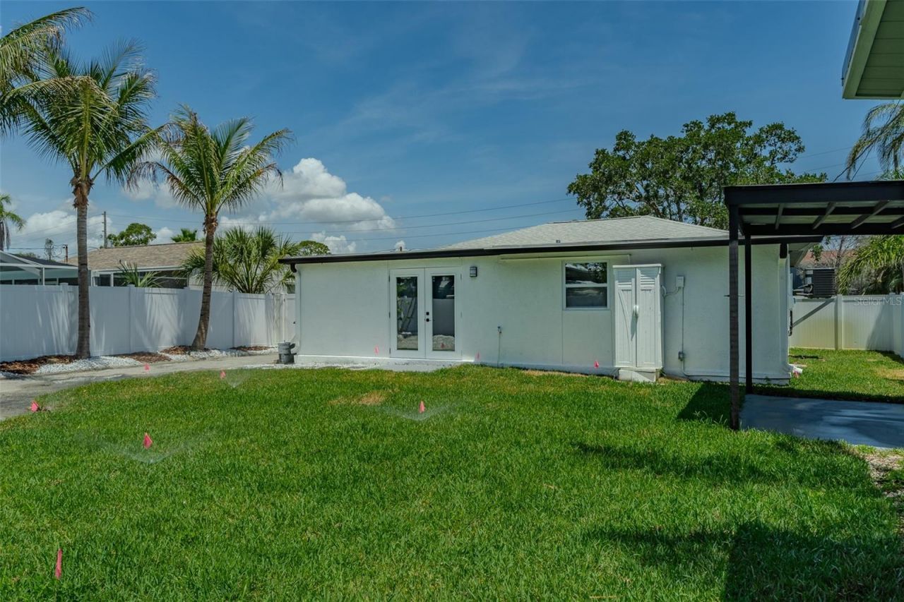 116 85th Avenue N, Saint Petersburg, FL 33702 Photo