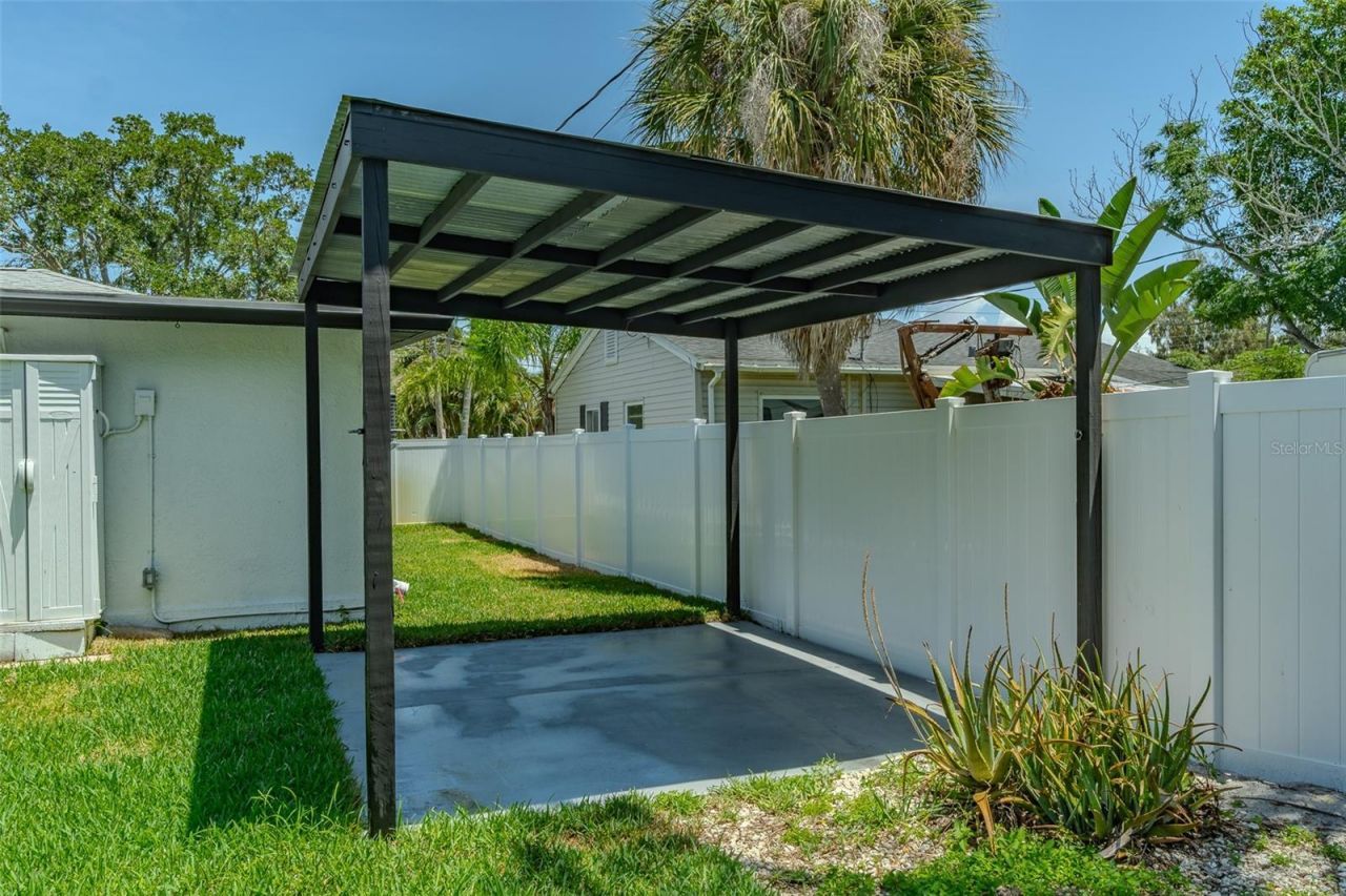 116 85th Avenue N, Saint Petersburg, FL 33702 Photo