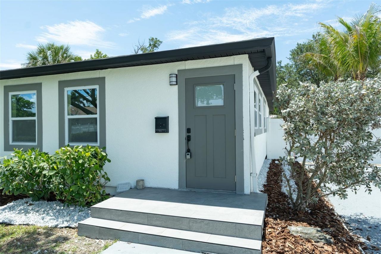 116 85th Avenue N, Saint Petersburg, FL 33702 Photo