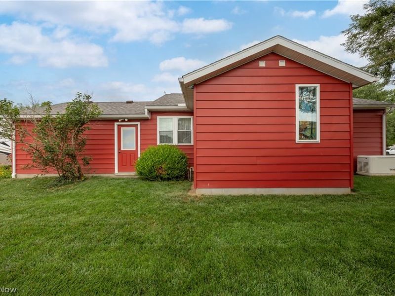 127 S Pleasant Street, Loudonville, OH 44842 Photo 24