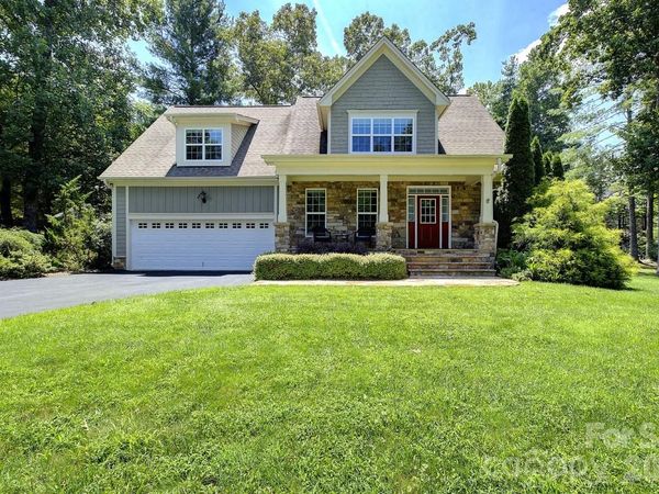 212 Tall Timbers Trail, Hendersonville, NC 28792