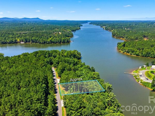 38 Peaceful Cove Court , Granite Falls, NC 28630