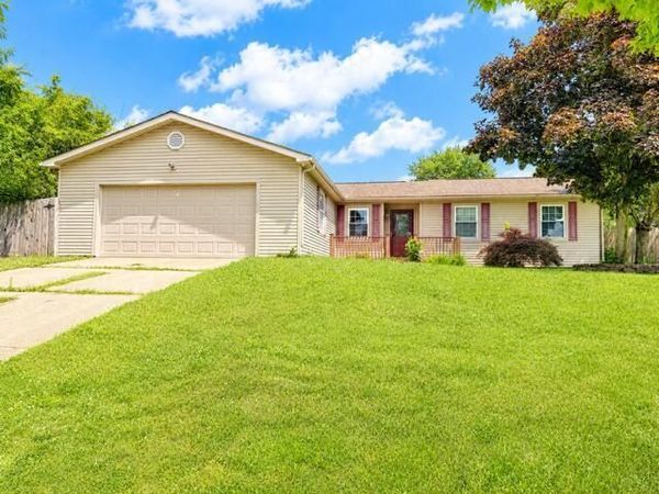 1988 Independence Boulevard , Lancaster, OH 43130
