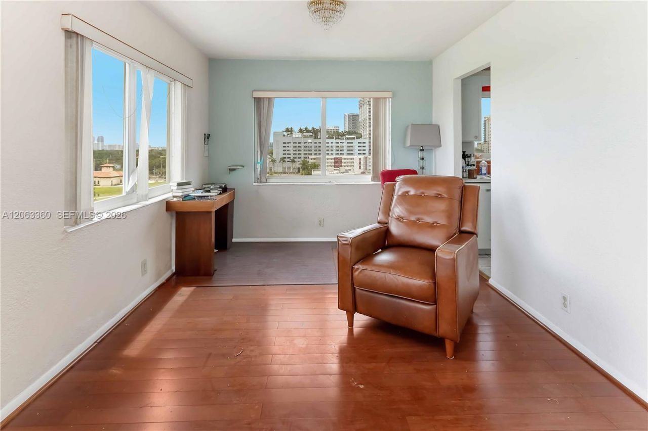 1700 Pierce St , Unit 701, Hollywood, FL 33020 Photo