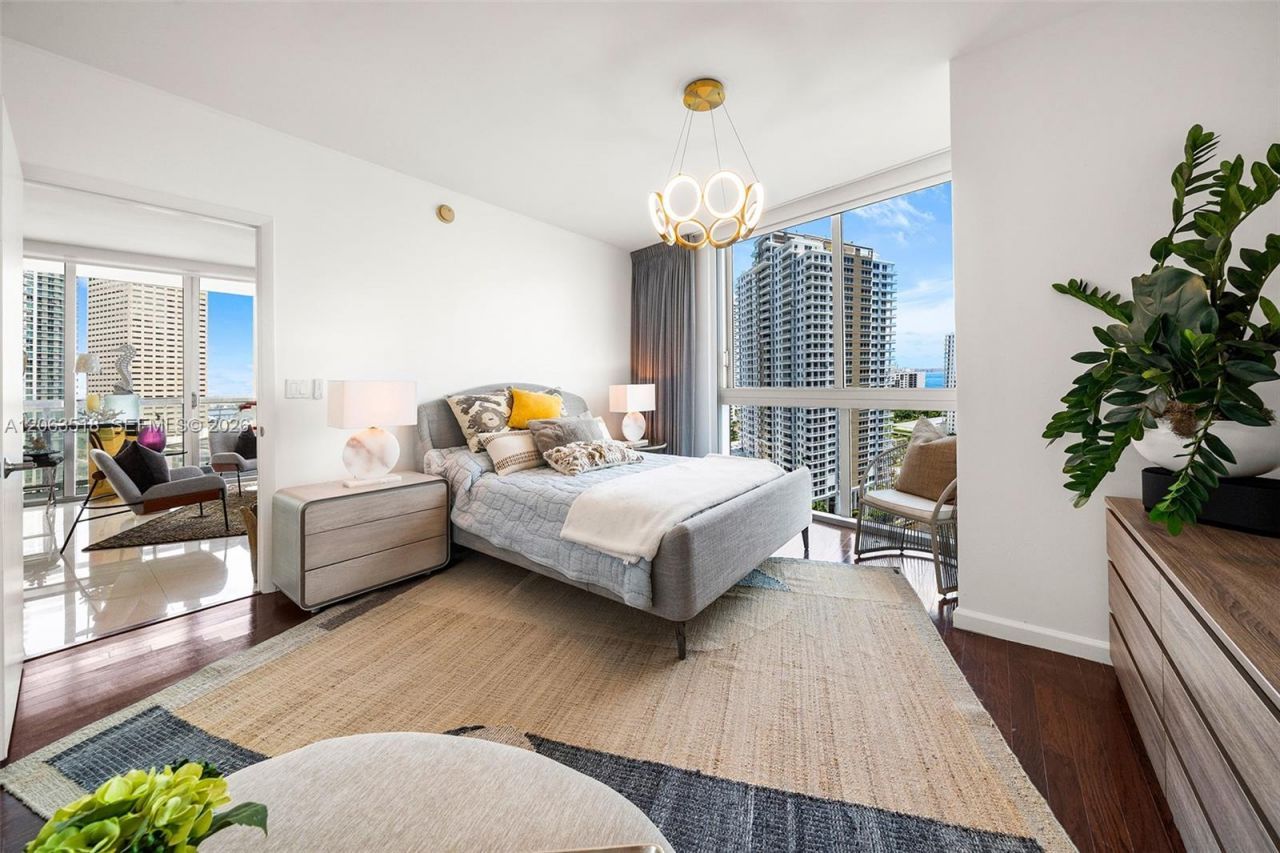 495 Brickell Ave , Unit 1802, Miami, FL 33131 Photo