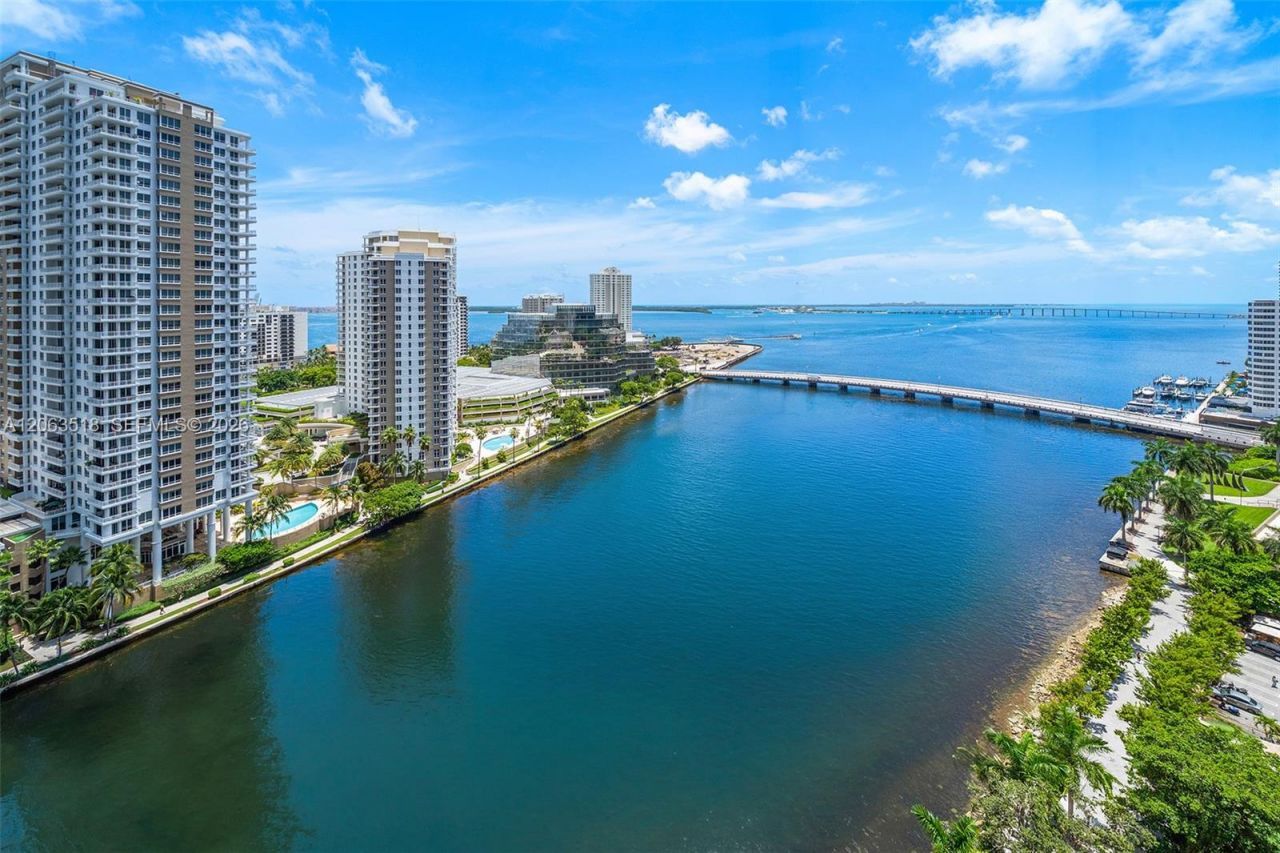 495 Brickell Ave , Unit 1802, Miami, FL 33131 Photo