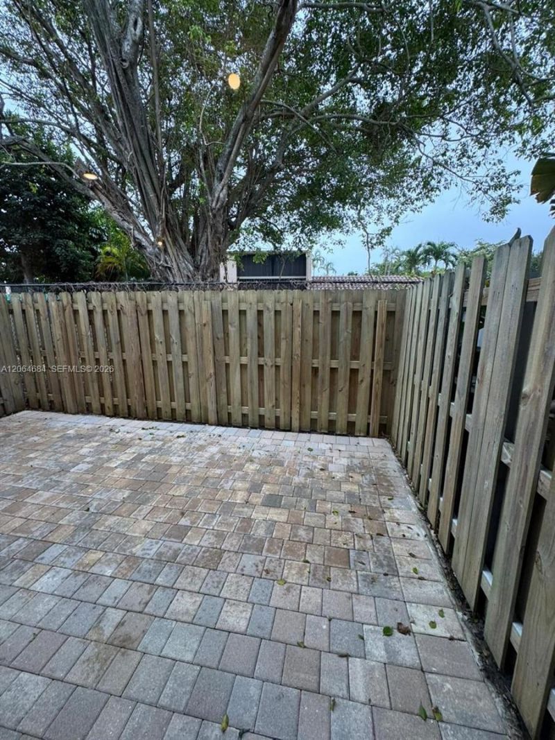 768 NE 206th Ter, Unit 768, Miami, FL 33179 Photo