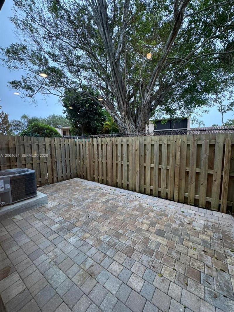 768 NE 206th Ter, Unit 768, Miami, FL 33179 Photo