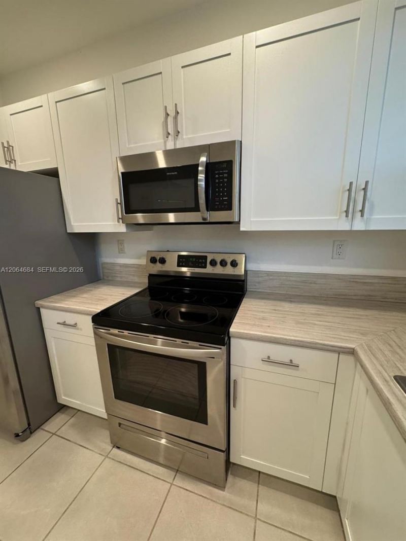 768 NE 206th Ter, Unit 768, Miami, FL 33179 Photo