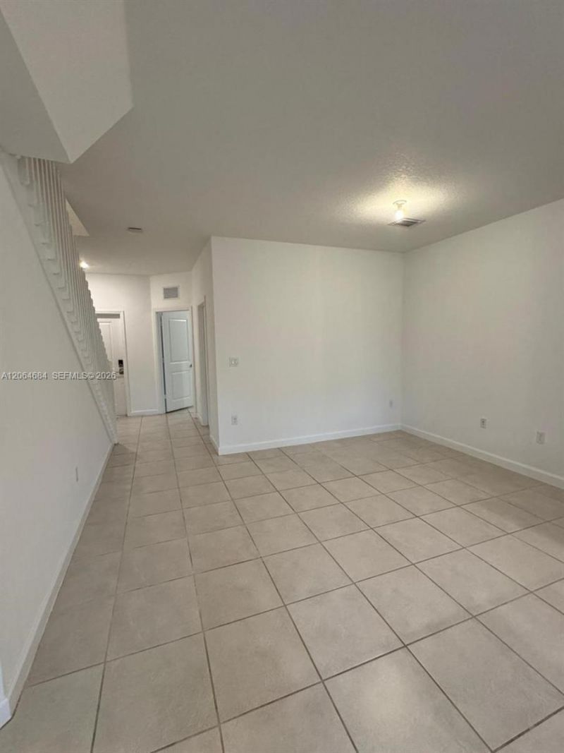 768 NE 206th Ter, Unit 768, Miami, FL 33179 Photo