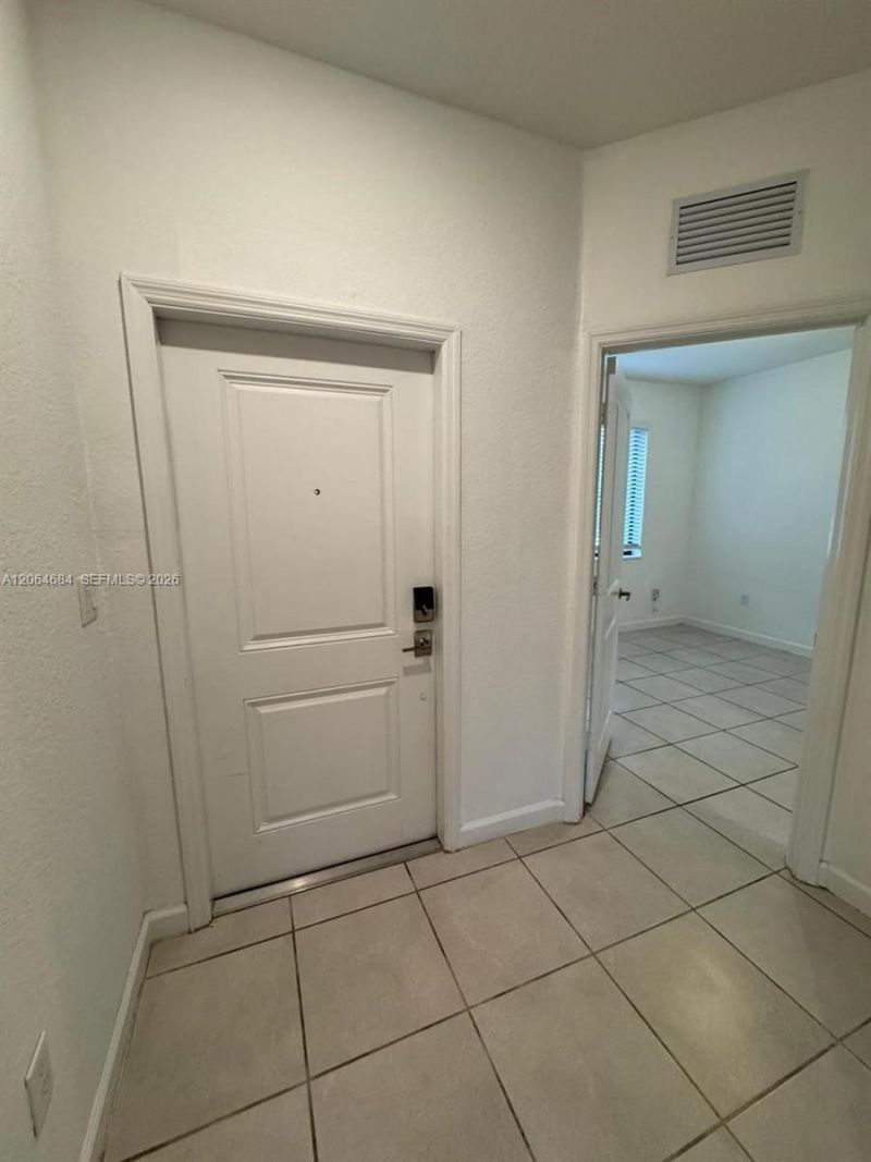 768 NE 206th Ter, Unit 768, Miami, FL 33179 Photo