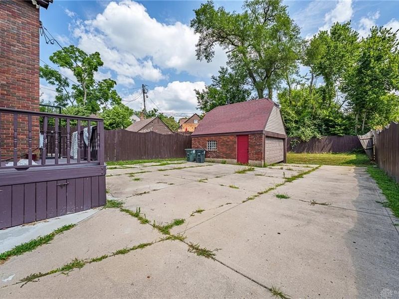 1466 Catalpa Drive, Dayton, OH 45406 Photo 10