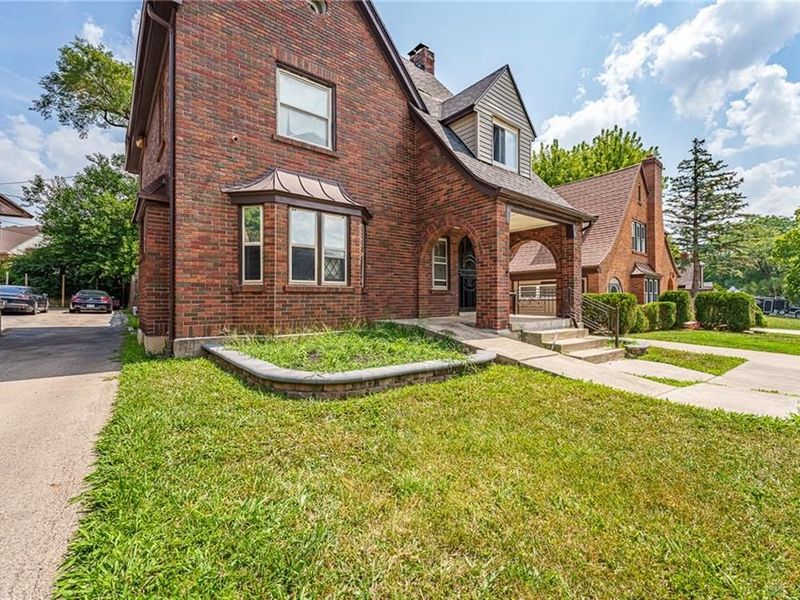 1466 Catalpa Drive, Dayton, OH 45406 Photo 3