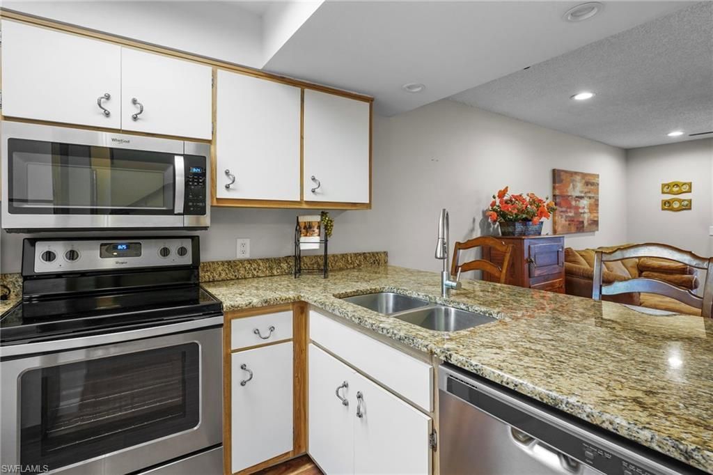 4641 SW Santa Barbara Pl, Unit 2, Cape Coral, FL 33914 Photo