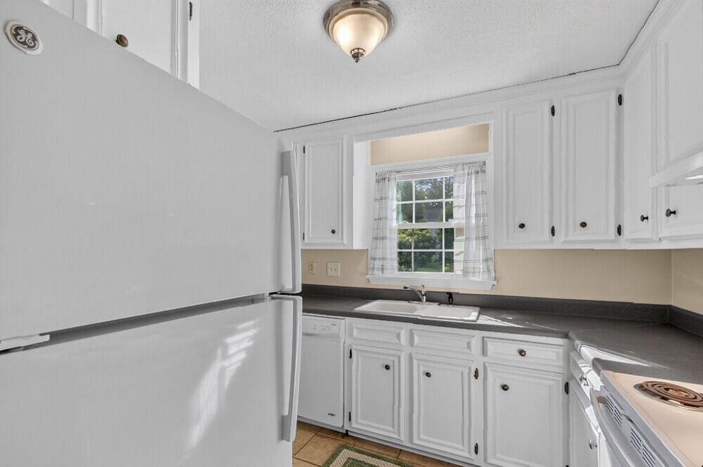 719 Williamson Drive Photo 9