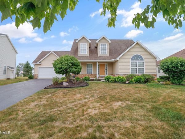 3948 Bridge Creek Boulevard , Sylvania, OH 43560
