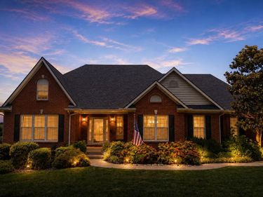 122 Squires Pointe Road, Paris, KY 40361