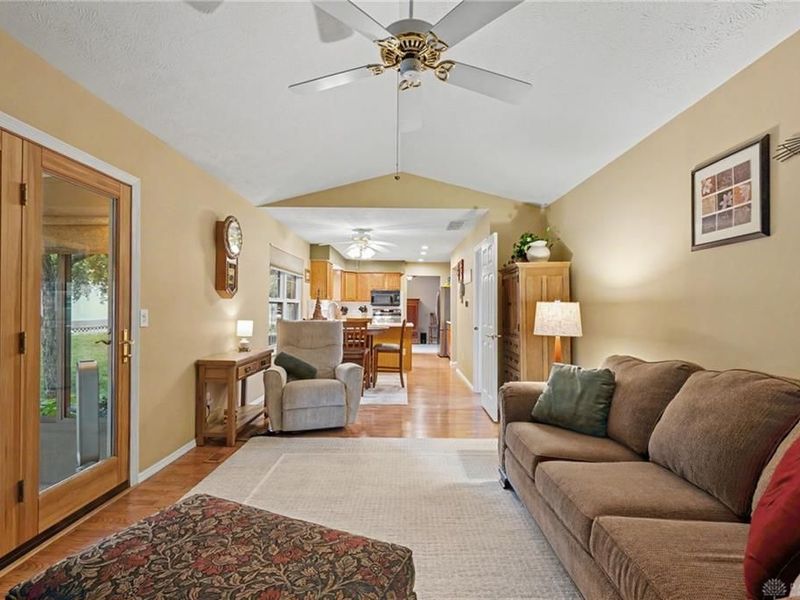 340 Royal Wood Court, Vandalia, OH 45377 Photo 16