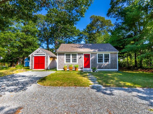 132 Williams Avenue, Pocasset, MA 02559