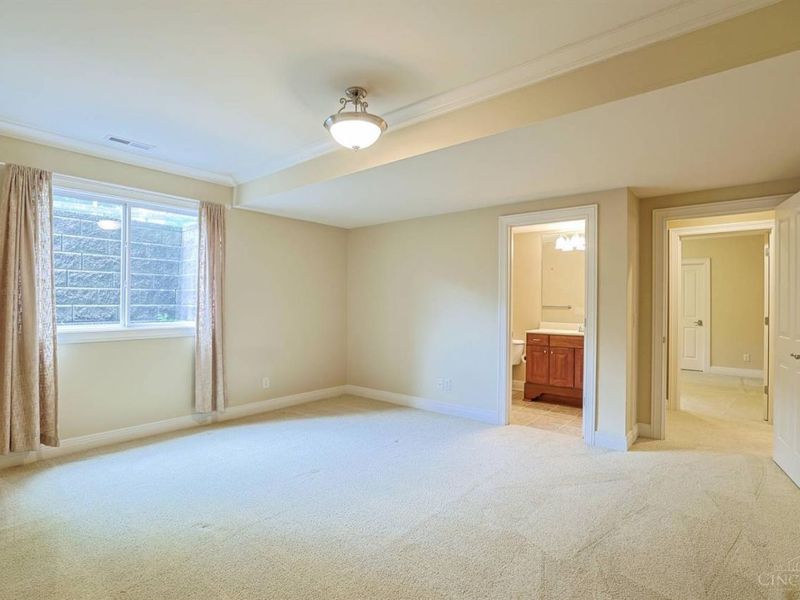 7919 Mitchell Farm Lane, Montgomery, OH 45242 Photo 22