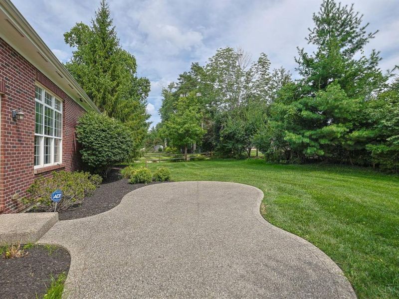 7919 Mitchell Farm Lane, Montgomery, OH 45242 Photo 35