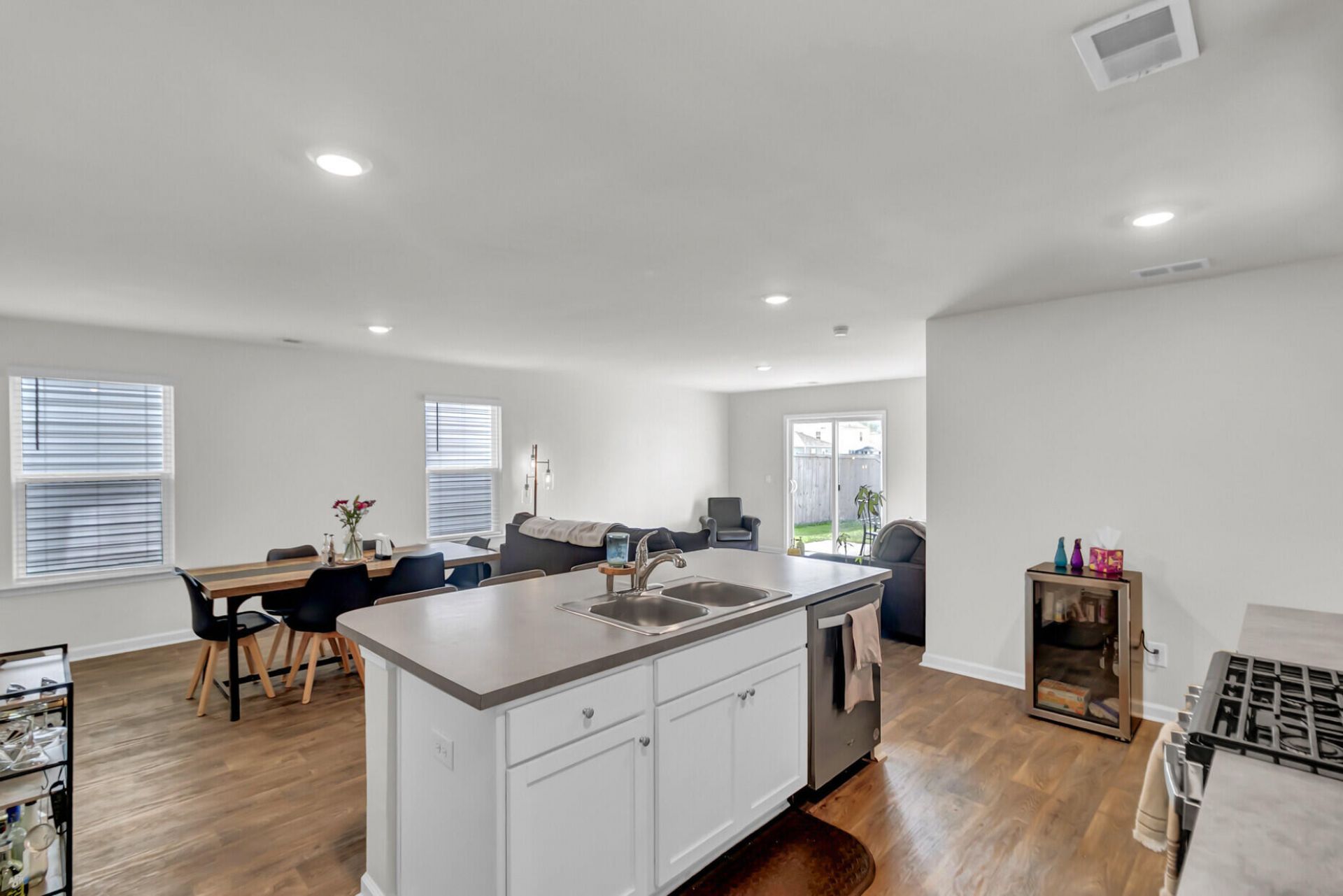 105 Clear Tide Drive Photo 9