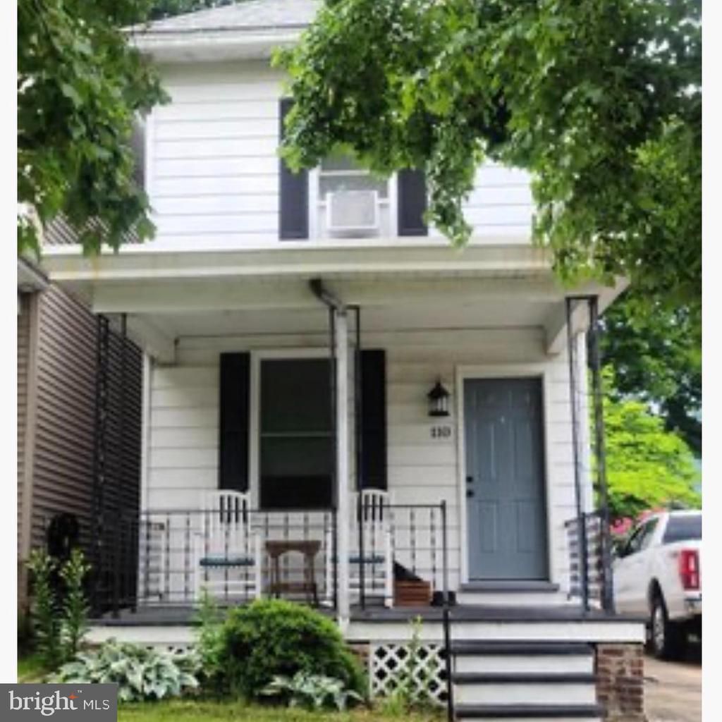 110 VALLEY ROAD , ENOLA, PA 17025