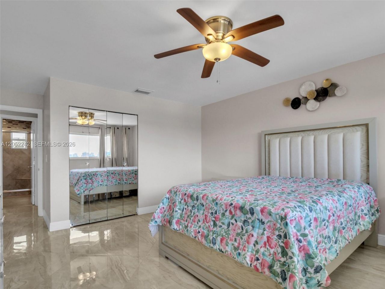 329 SE 3rd St, Unit 502S, Hallandale Beach, FL 33009 Photo