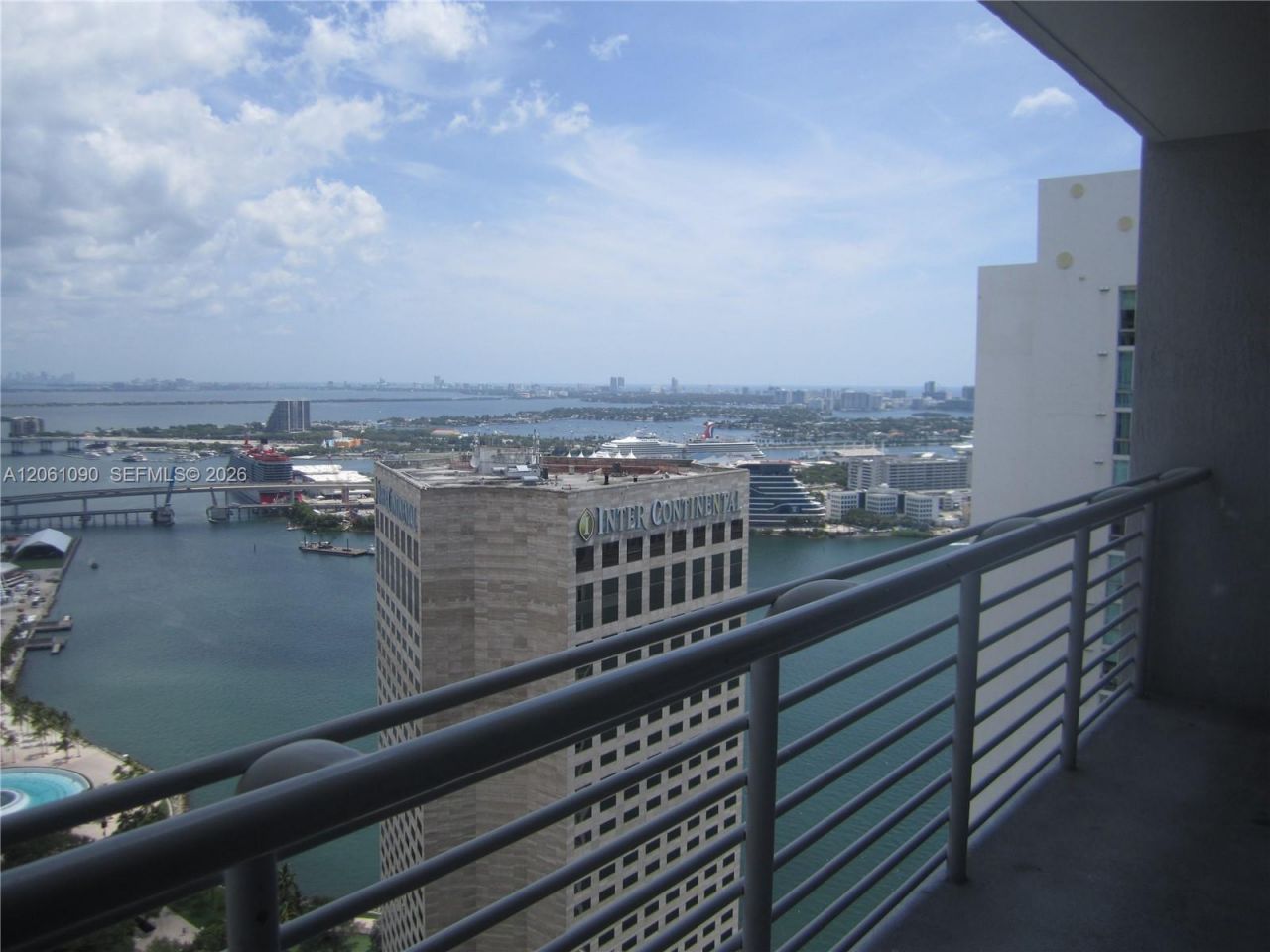325 S Biscayne Blvd, Unit 4316, Miami, FL 33131 Photo