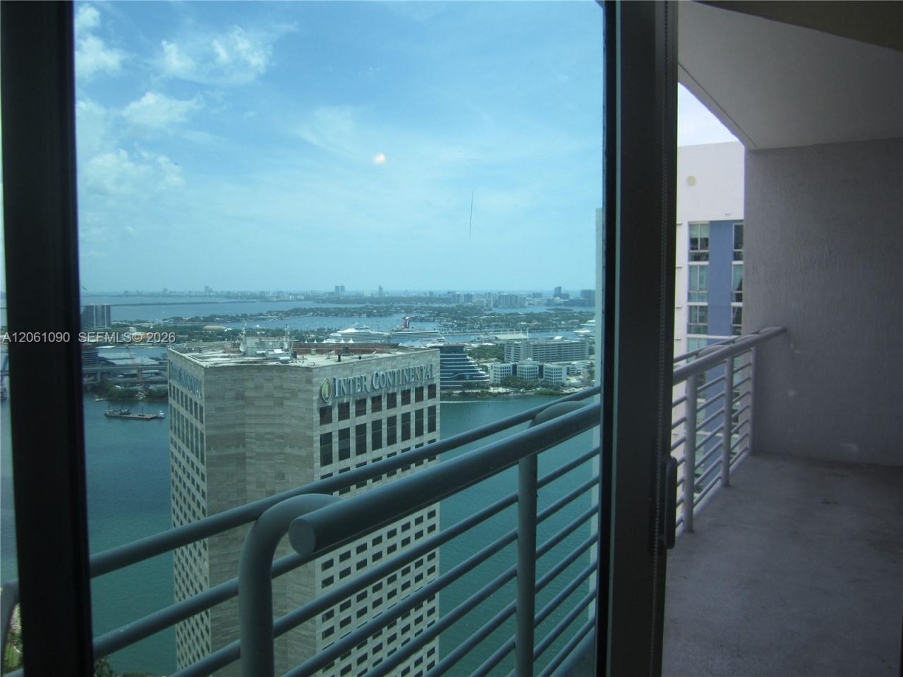 325 S Biscayne Blvd, Unit 4316, Miami, FL 33131 Photo
