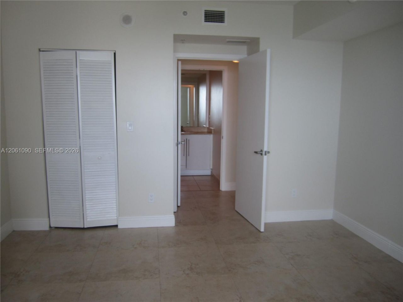 325 S Biscayne Blvd, Unit 4316, Miami, FL 33131 Photo