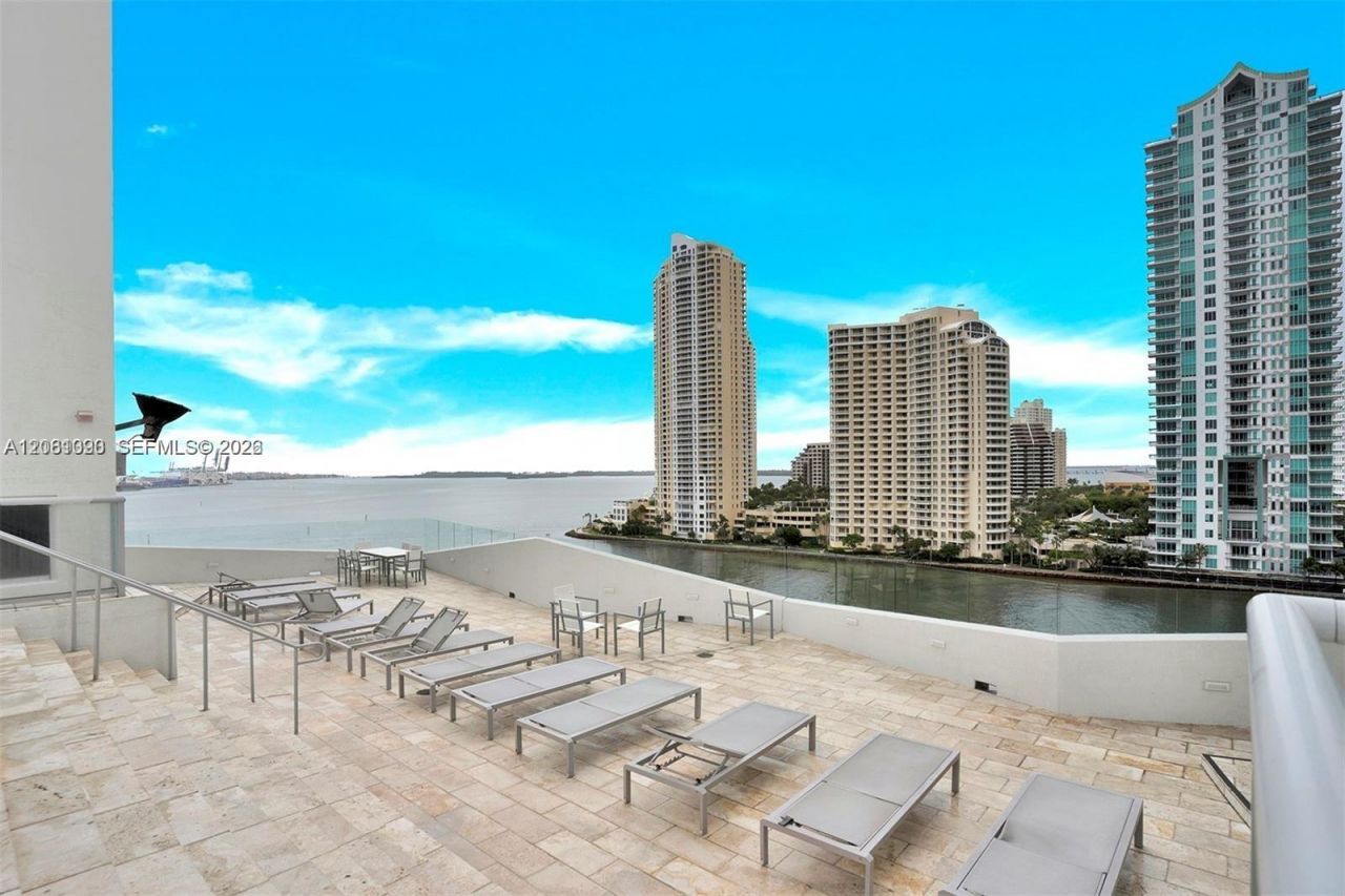 325 S Biscayne Blvd, Unit 4316, Miami, FL 33131 Photo