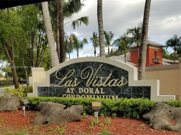 8363 Lake Dr, Unit 301, Doral, FL 33166