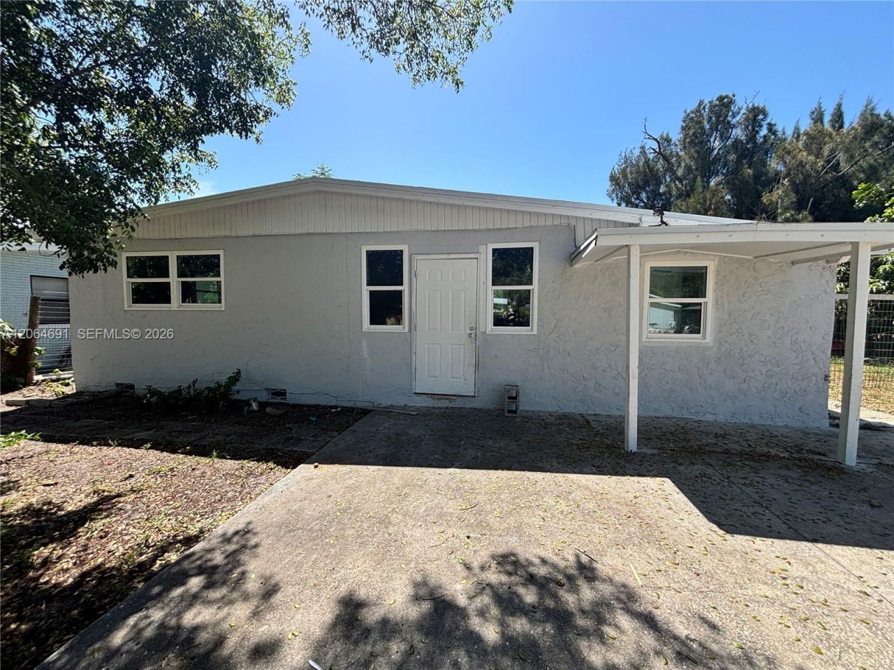 5442 Fourth Ave, Fort Myers, FL 33907 Photo