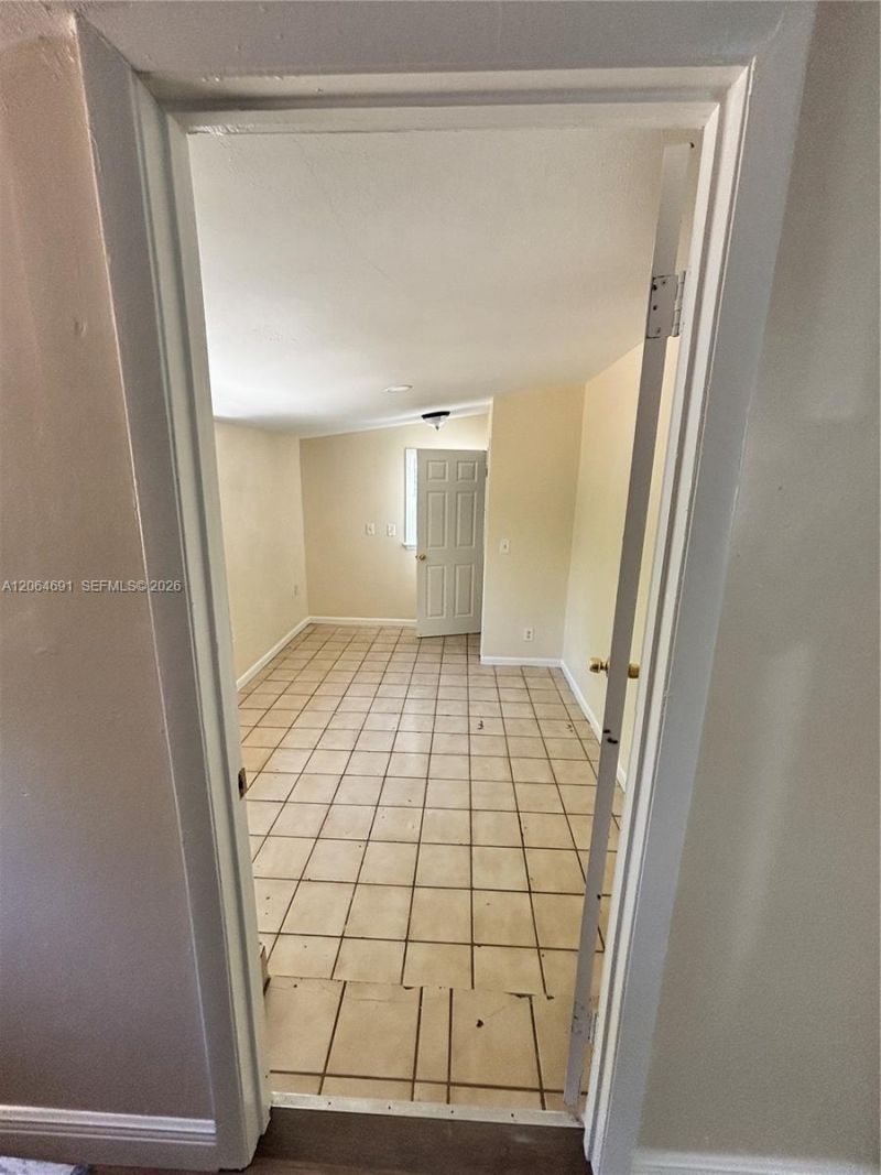 5442 Fourth Ave, Fort Myers, FL 33907 Photo