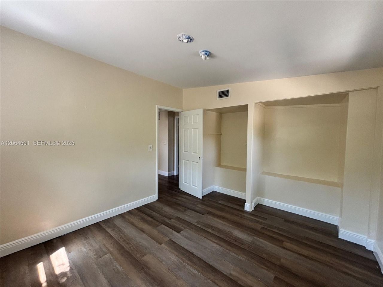 5442 Fourth Ave, Fort Myers, FL 33907 Photo