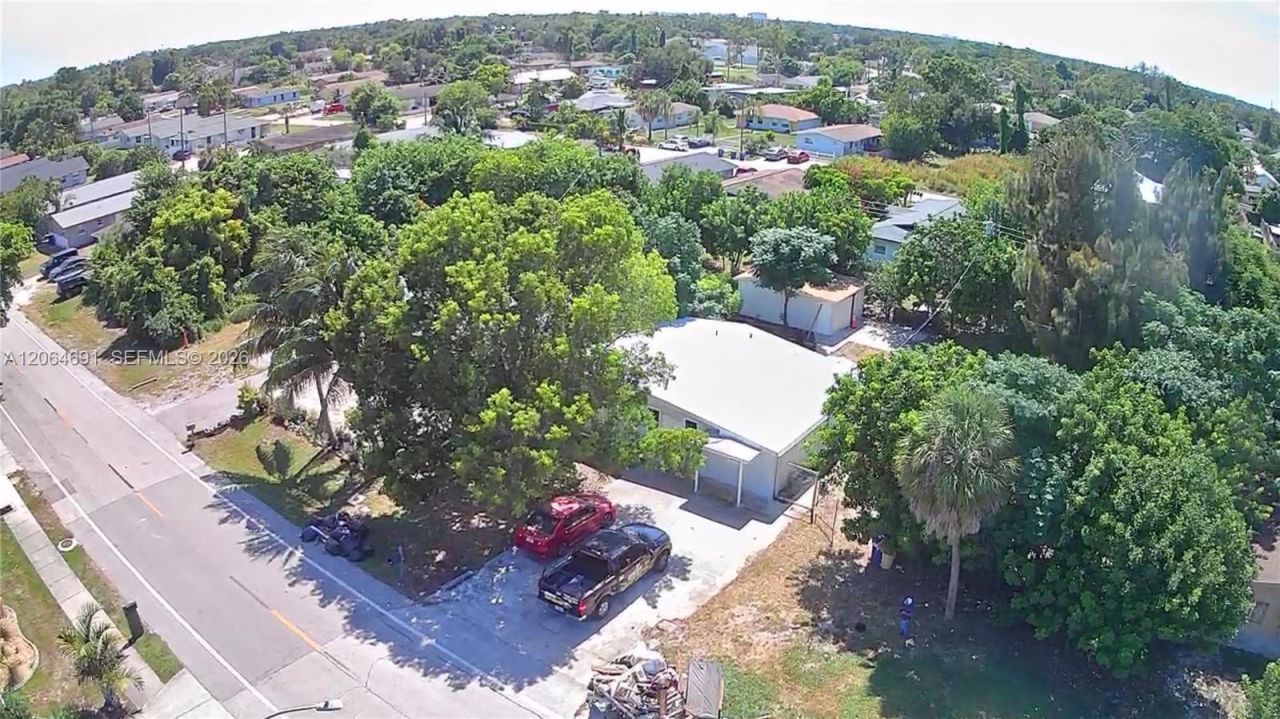 5442 Fourth Ave, Fort Myers, FL 33907 Photo
