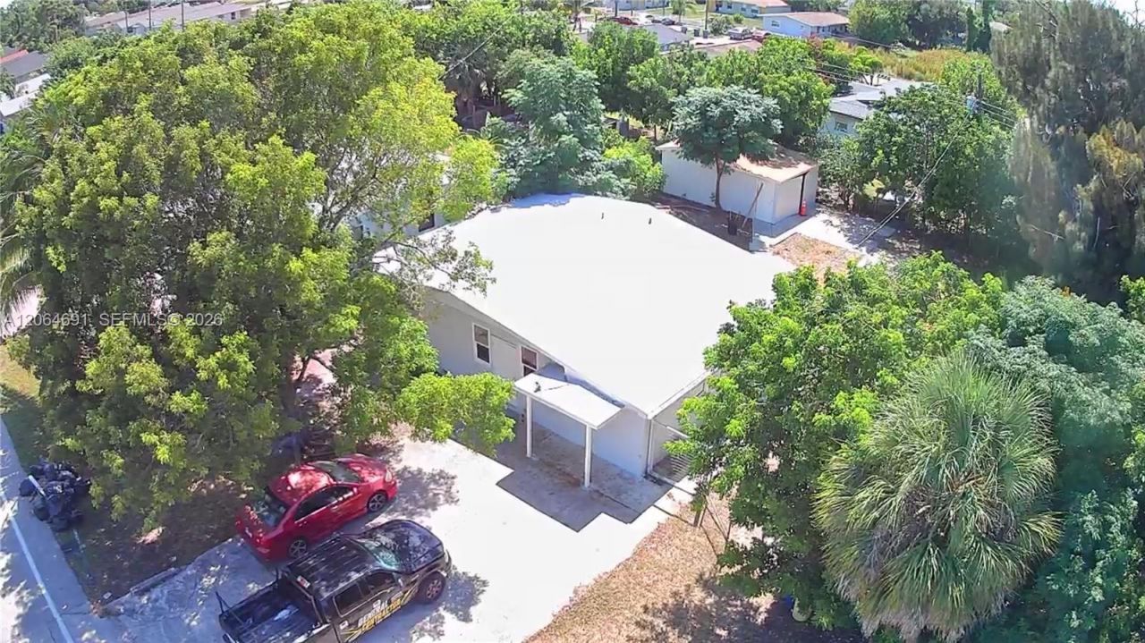 5442 Fourth Ave, Fort Myers, FL 33907 Photo