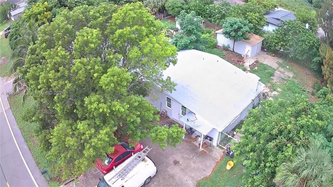 5442 Fourth Ave, Fort Myers, FL 33907 Photo