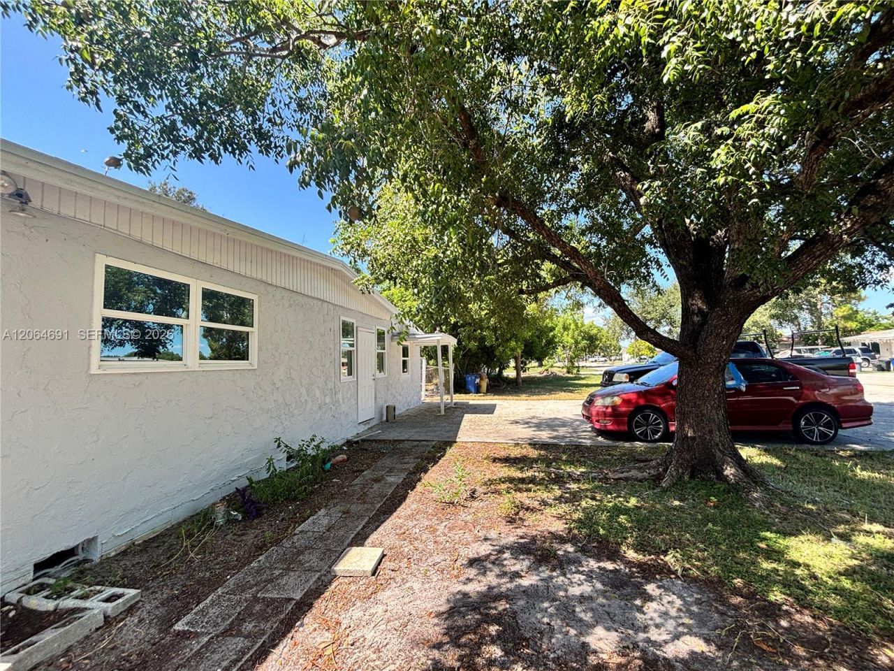 5442 Fourth Ave, Fort Myers, FL 33907 Photo