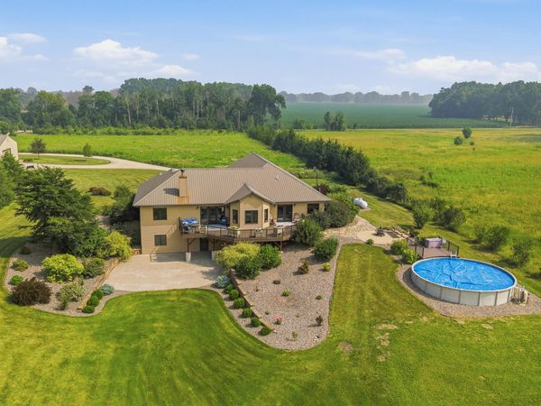 W11020 Center Rd, Rosendale, WI 54971