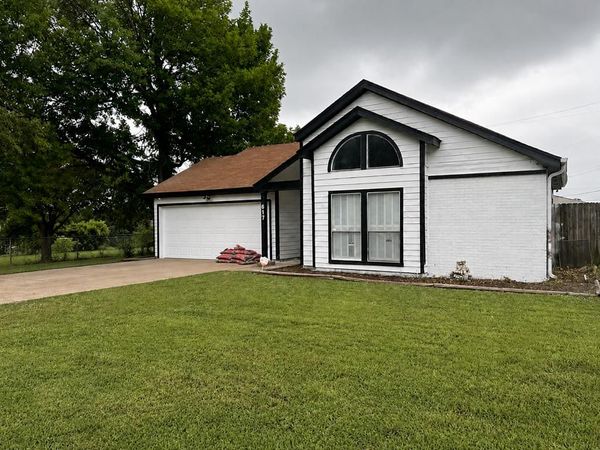 617 Westgate Cove, West Memphis, AR 72301