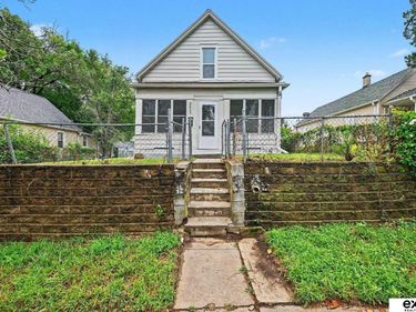 3609 V Street, Omaha, NE 68107